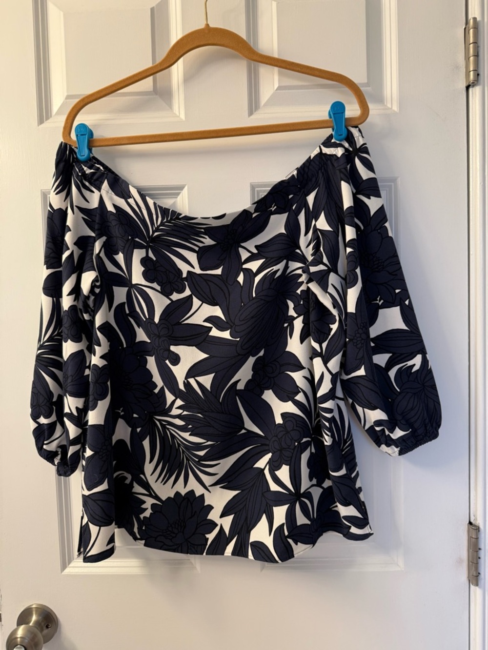 Ann Taylor Navy & White Off-Shoulder Floral Blouse